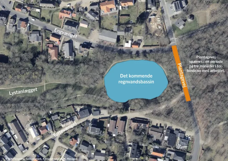 Kort over det kommende regnvandsbassin i Lystanlægget og spærringen af Plantagevej
